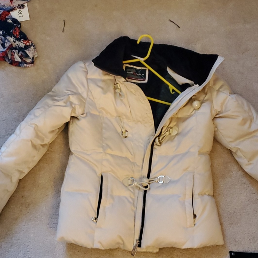 Ski/winter coat - Picture 2 of 3